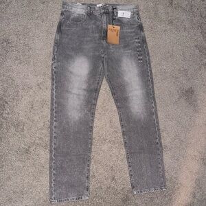 Men’s Gray Straight Leg Jeans with Vintage Look